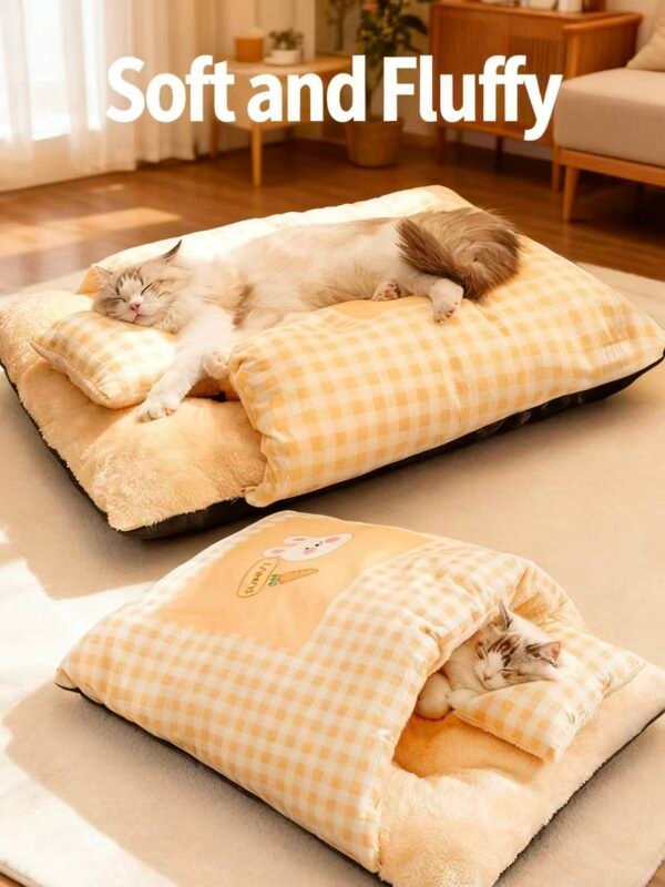 Self Warming Covered Dog & Cat Cave Bed